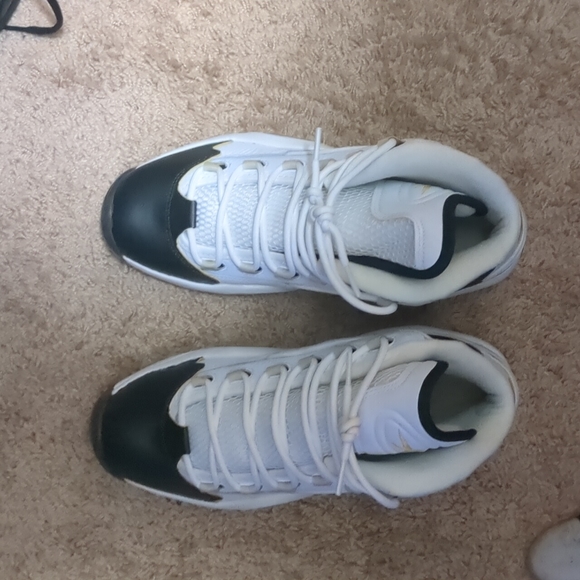 Shoes - Picture 3 of 3